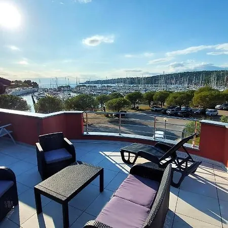 Apartman Marina Sea Breeze *